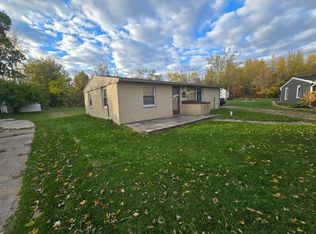 12704 Whitcomb St, Crown Point, IN 46307