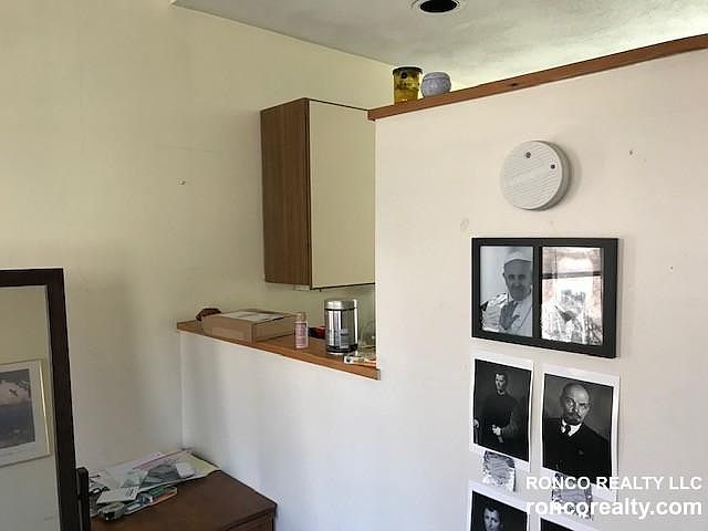 2nd image of 455 Park Dr #2