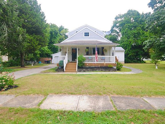2nd image of 184 Clifton Ave