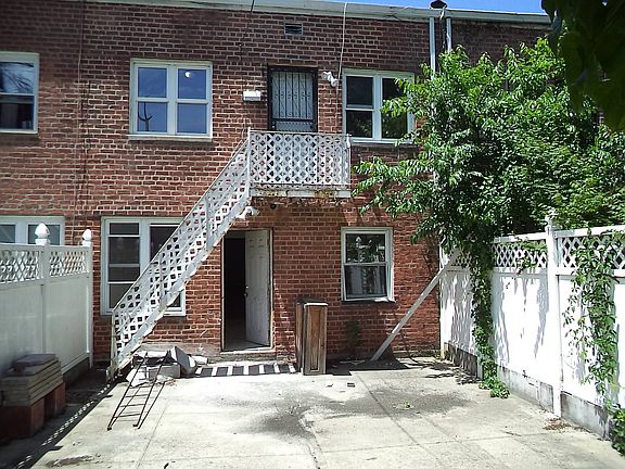 5th image of 10308 Avenue L
