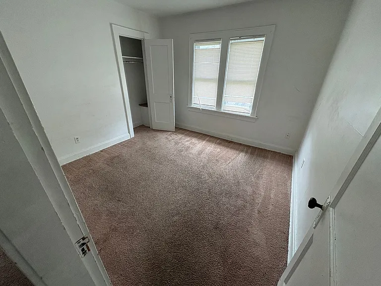128-130 Haldy Ave — Photo 7