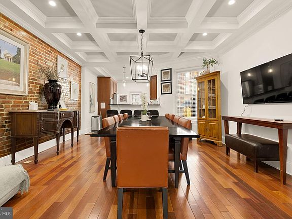 5th image of 2814 13th St NW