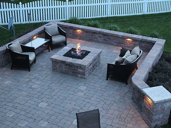 Landscape lights on timer