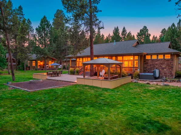 17075 Pasadena Rd, Bend, OR 97707