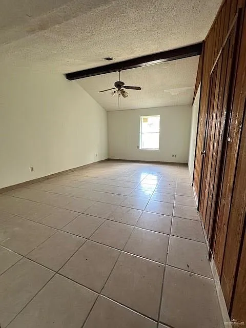 1 bed, 1.0 bath, 7062 sqft, $700 — Photo 4