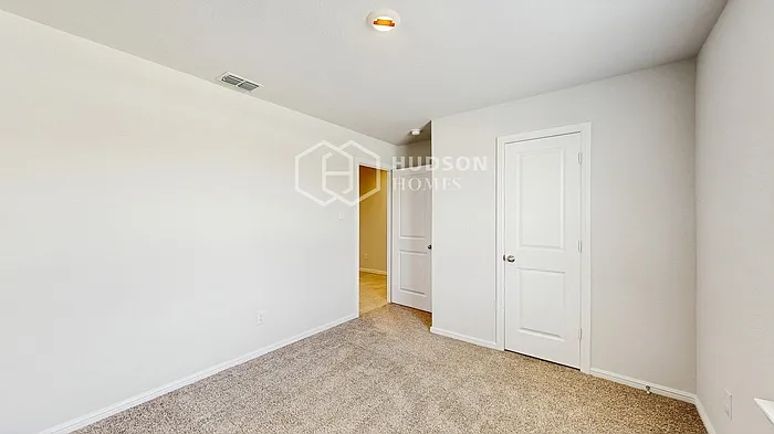 804 Loomis Trl — Photo 21