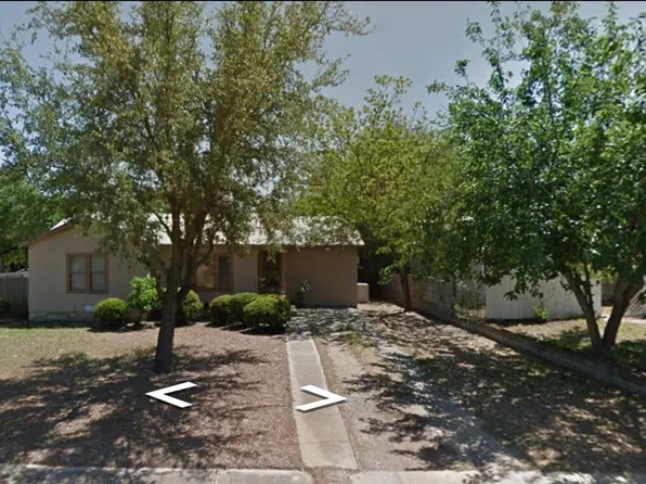 709 Tandy Ln, Pleasanton, TX 78064