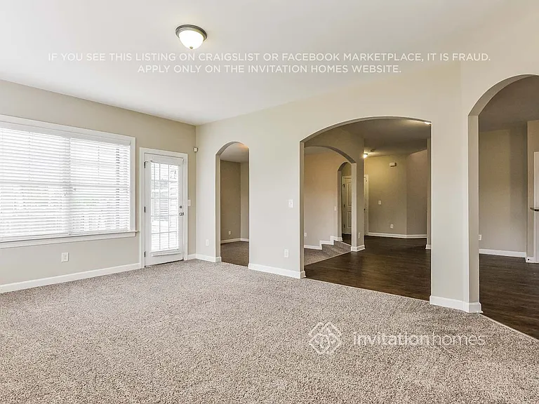 85 Rolling Meadows Dr — Photo 2