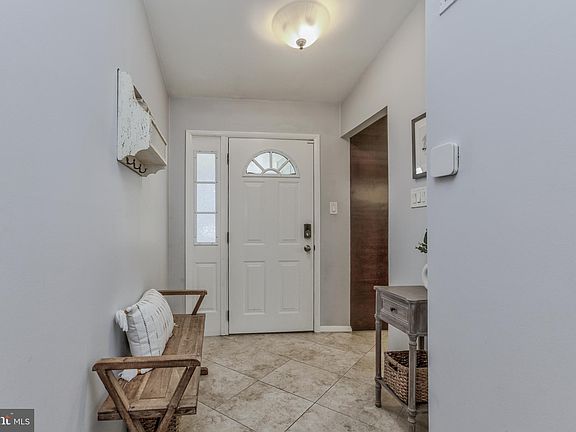 5th image of 4604 Brad Ct