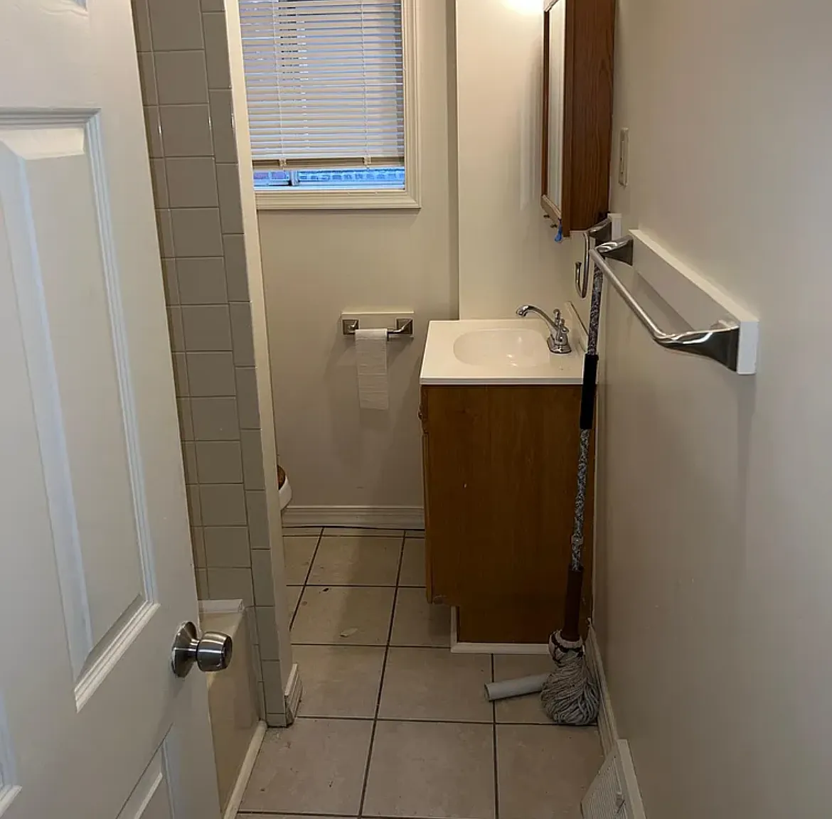 2 bed, $1,200 — Photo 3