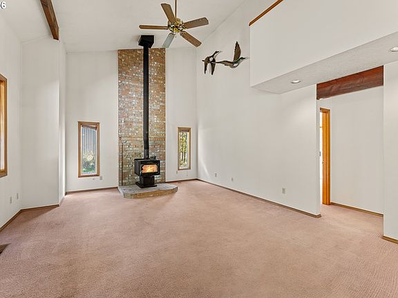 5th image of 35255 S Summit Ln