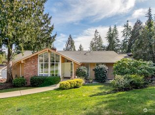 2818 177th Ave NE, Redmond, WA 98052