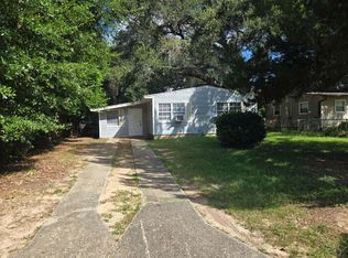 910 Medford Ave, Pensacola, FL 32505
