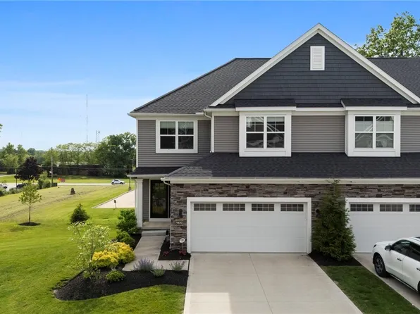 9470 Aquila Ct, Broadview Heights, OH 44147