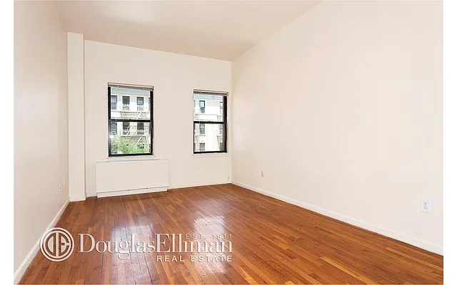 Sold by Douglas Elliman | media 15