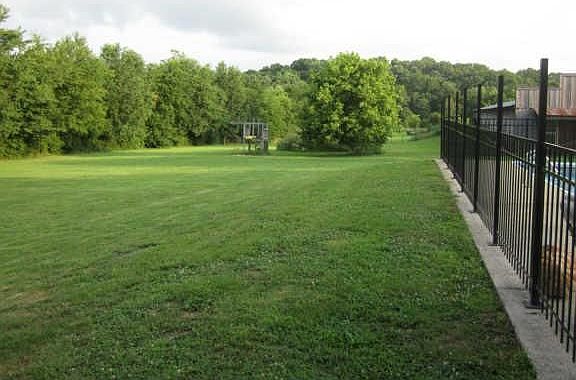 Home for Sale in Hendersonville, Tennessee $354,900