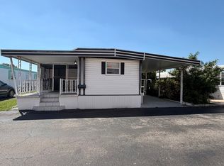 109 Lone Pine Ln, Hallandale, FL 33009