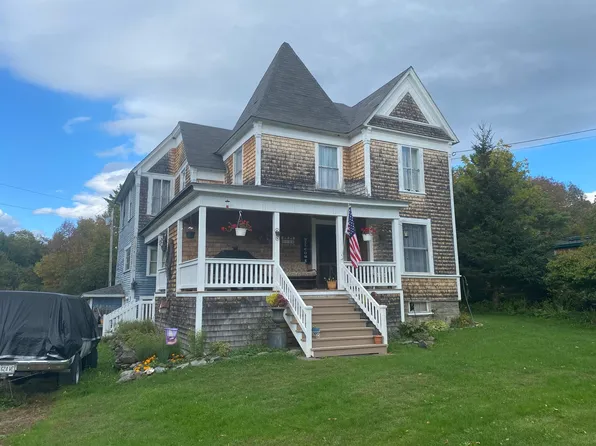 144 Main Street Hl, Dexter, ME 04930