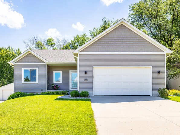 1906 Duff Ave, Ames, IA 50010