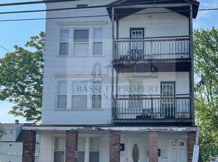 909 Maplewood Ave #1, Bridgeport, CT 06605