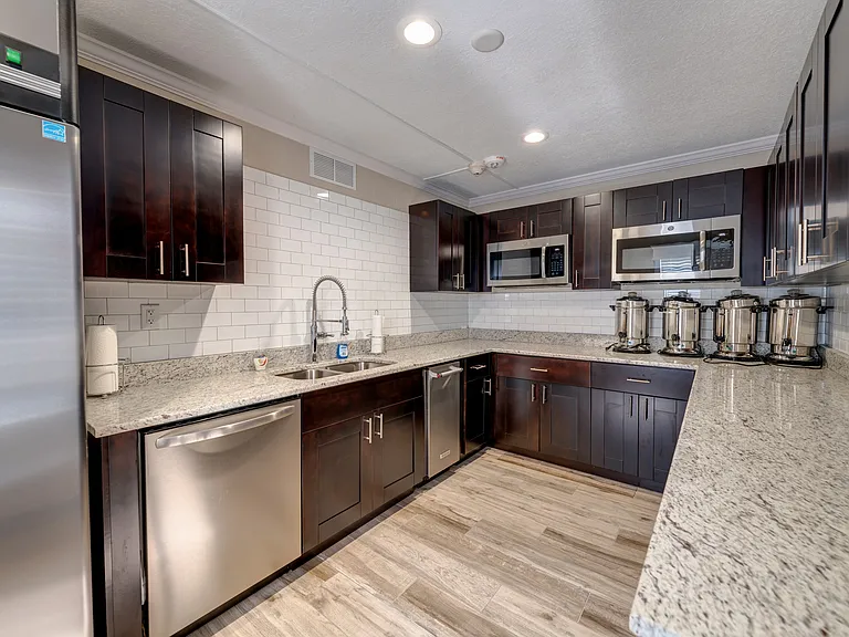 Bahia Vista Estates — Photo 15
