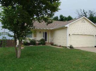 1130 Pembroke Rd, Augusta, KS 67010