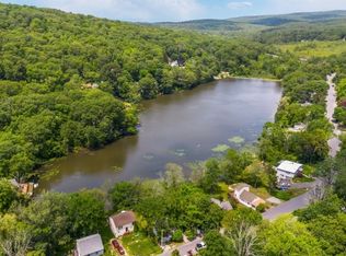 54 E Shore Trl, Hardyston, NJ 07460