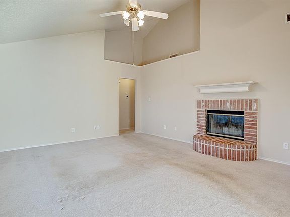 4th image of 10624 Cobblestone Dr