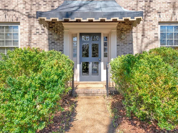 613 Linden Sq, Nashville, TN 37215