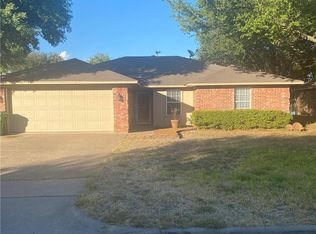 6615 Emerald Dr, Waco, TX 76708