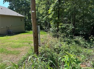 2 Banff Dr, Bella Vista, AR 72715