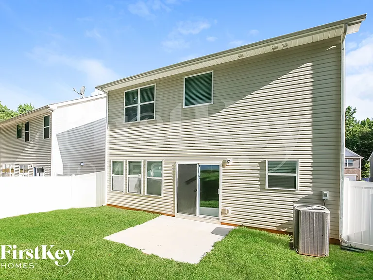 9520 Blue Knoll Ct — Photo 14