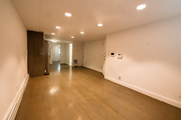 Rented by Sorensens Parkview Terrace Real Estate Inc | media 12