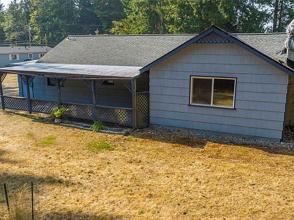 3rd image of 1380 Whittier Ave SE