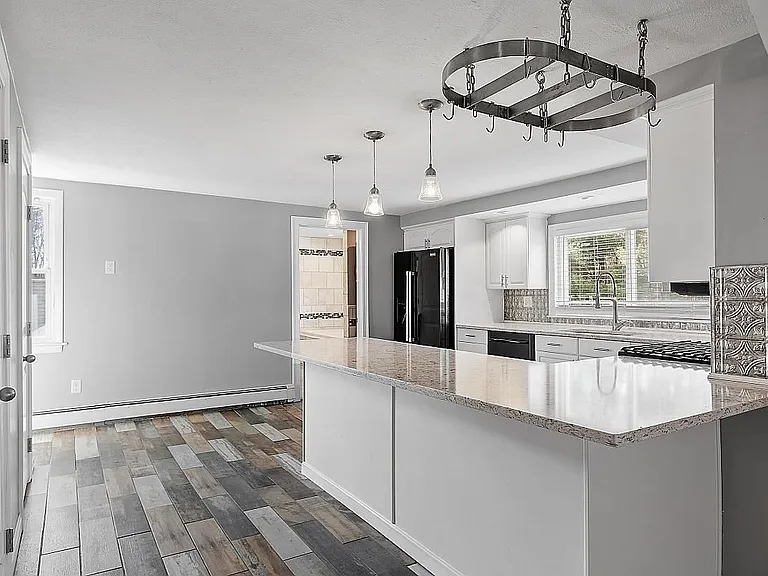 81 N Lowell Rd #2 — Photo 10