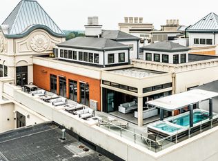 720 S Rangeline Rd UNIT 701, Carmel, IN 46032