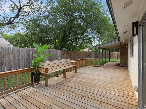 4th image of 4515 Timberhill