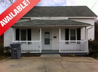 6 S 1st St, Belmont, NC 28012
