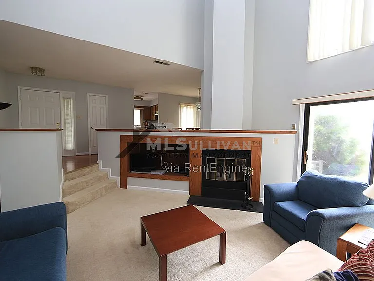 4320 Beechnut Ln — Photo 3