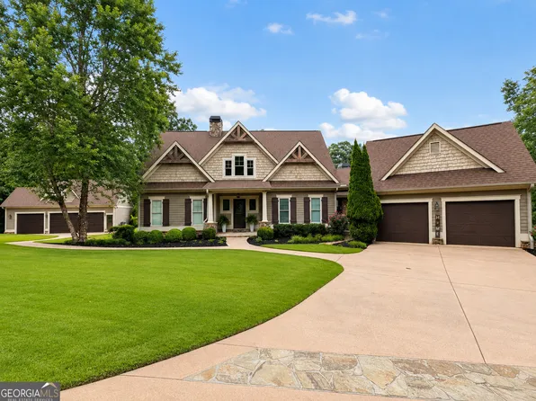63 Timber Ridge Dr, Toccoa, GA 30577