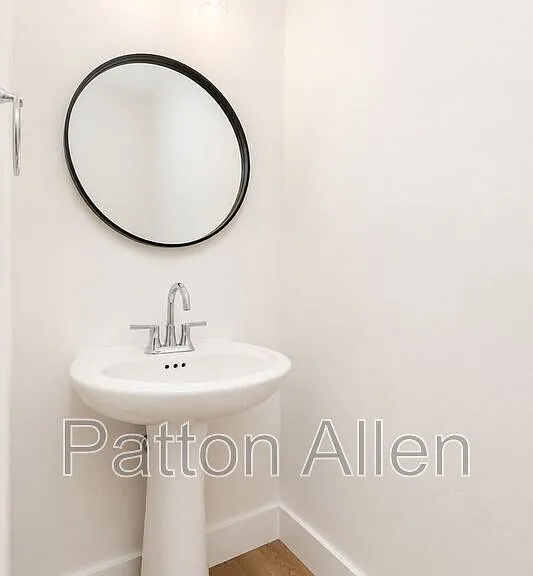 15 Bolton St — Photo 13