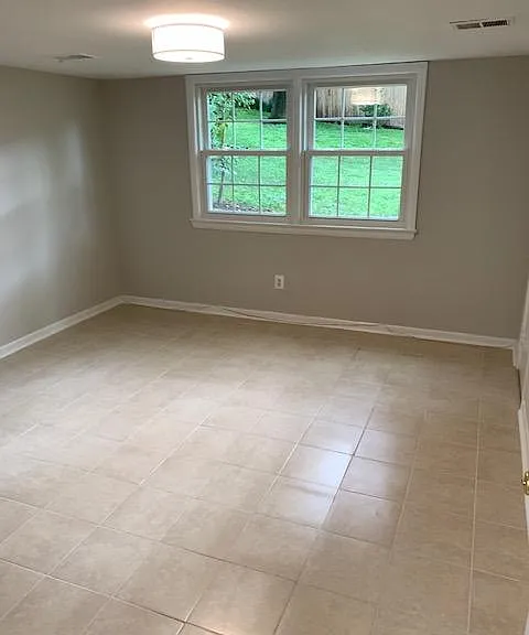 Bedroom/Office