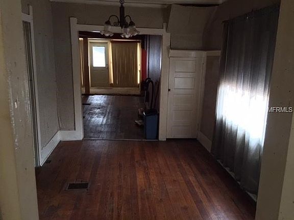 Dining room in main house lower level