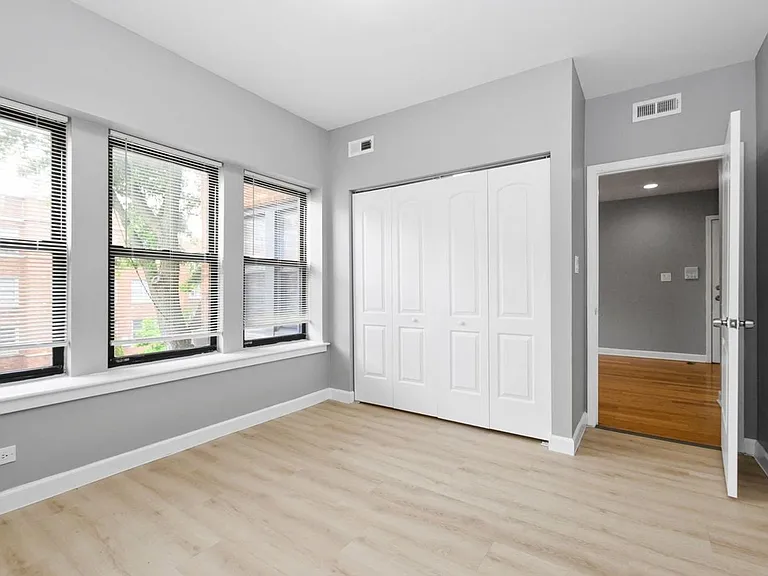 6235-45 S. Martin Luther King Dr. — Photo 10
