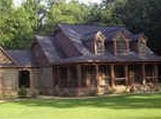 8820 Watkins Rd, Chattahoochee Hills, GA 30268