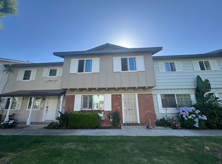 19854 Leighton Ln, Huntington Beach, CA 92646
