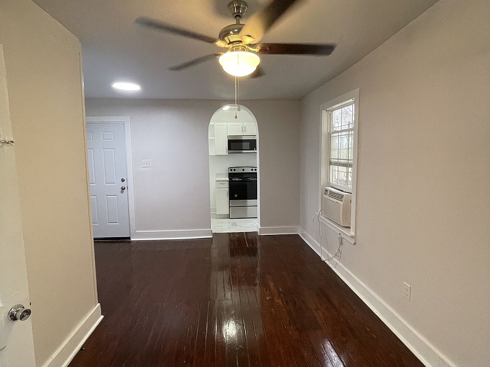 1st image of 1737 Napoleon Ave Unit D