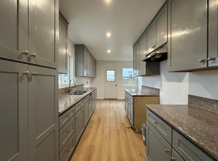 (Undisclosed Address), Oxnard, CA 93033