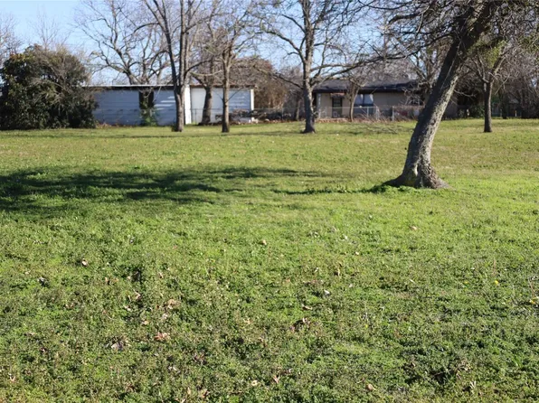 408 N 5th St, Godley, TX 76044