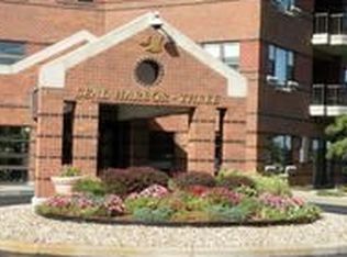 3 Seal Harbor Rd APT 437, Winthrop, MA 02152